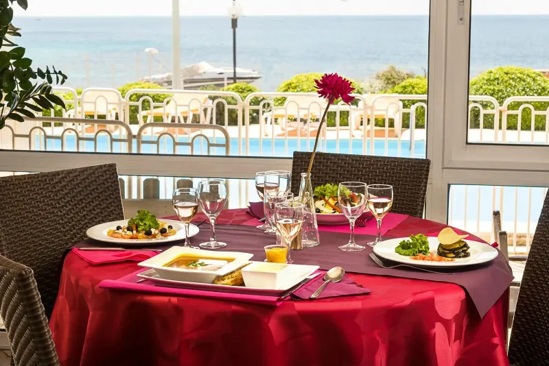 Hôtel Paradou à Sausset-les-Pins